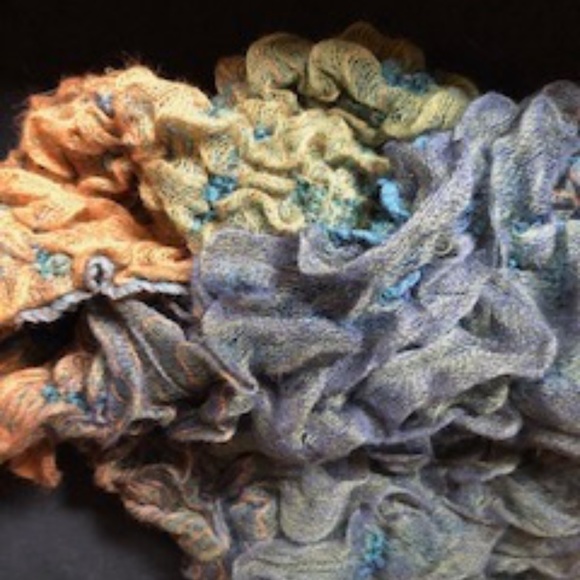 Unique Peacock Teal Infinity Scarf *NEW* - Picture 11 of 14
